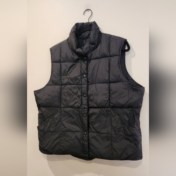 Lands' End Jackets & Blazers - LAND'S END Puffer Vest